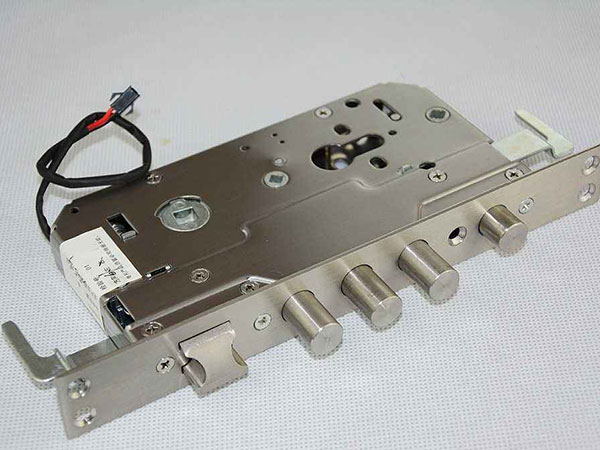 东丽24小时上门开锁公司